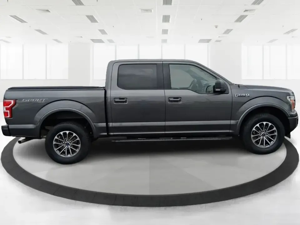 2018 Ford F-150 XLT SuperCrew 5.5-ft. Bed 4WD (1FTEW1EG0JF) with an 3.5L V6 TURBO engine, 6A transmission, located at 1230 East Main St, Xenia, OH, 45385, (937) 908-9800, 39.688026, -83.910172 - Whether your weekends revolve around towing a camper to John Bryan State Park, hauling home-improvement supplies down US-35, or packing the crew for a road trip through the Miami Valley, this **2018 Ford F-150 XLT SuperCrew 4WD** is built for real life in and around **Xenia, Ohio**. With seating for - Photo#1