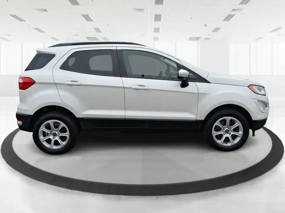 2019 Ford EcoSport SE (MAJ6S3GL7KC) with an 2L I-4 gasoline direct injection engine, 6A transmission, located at 1230 East Main St, Xenia, OH, 45385, (937) 908-9800, 39.688026, -83.910172 - Weekend getaways to Caesar Creek, daily commutes down US35, and quick errands around Greene County feel easier in a compact SUV that's sized for real life. This **2019 Ford EcoSport SE** is the kind of do-it-all crossover that fits tight parking spots in downtown Xenia, still has room for groceries - Photo#1