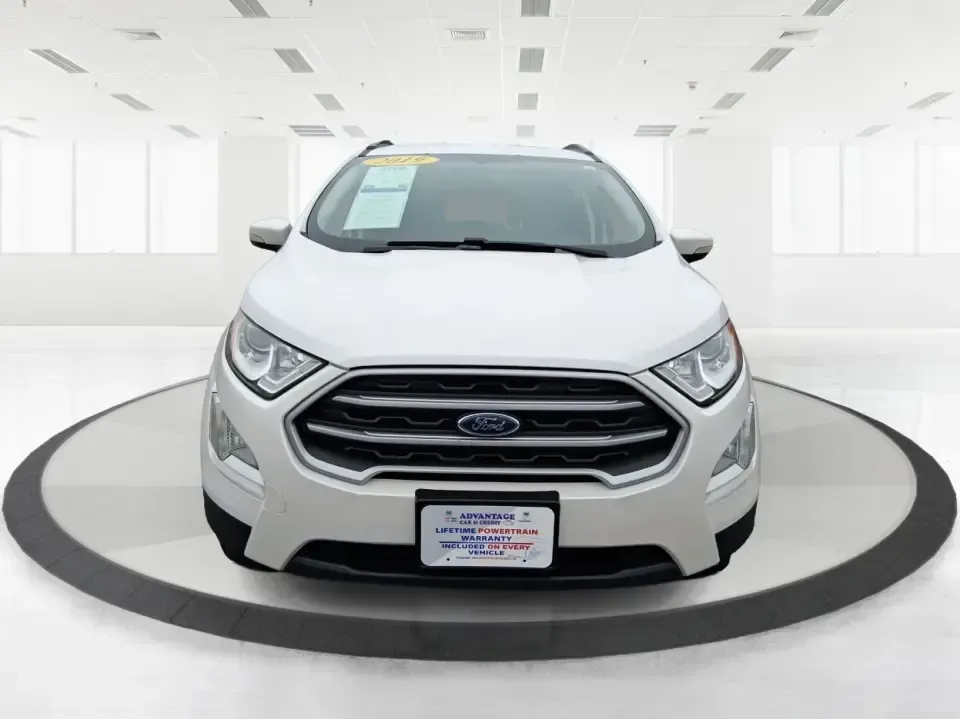 2019 Ford EcoSport SE (MAJ6S3GL7KC) with an 2L I-4 gasoline direct injection engine, 6A transmission, located at 1230 East Main St, Xenia, OH, 45385, (937) 908-9800, 39.688026, -83.910172 - Weekend getaways to Caesar Creek, daily commutes down US35, and quick errands around Greene County feel easier in a compact SUV that's sized for real life. This **2019 Ford EcoSport SE** is the kind of do-it-all crossover that fits tight parking spots in downtown Xenia, still has room for groceries - Photo#5