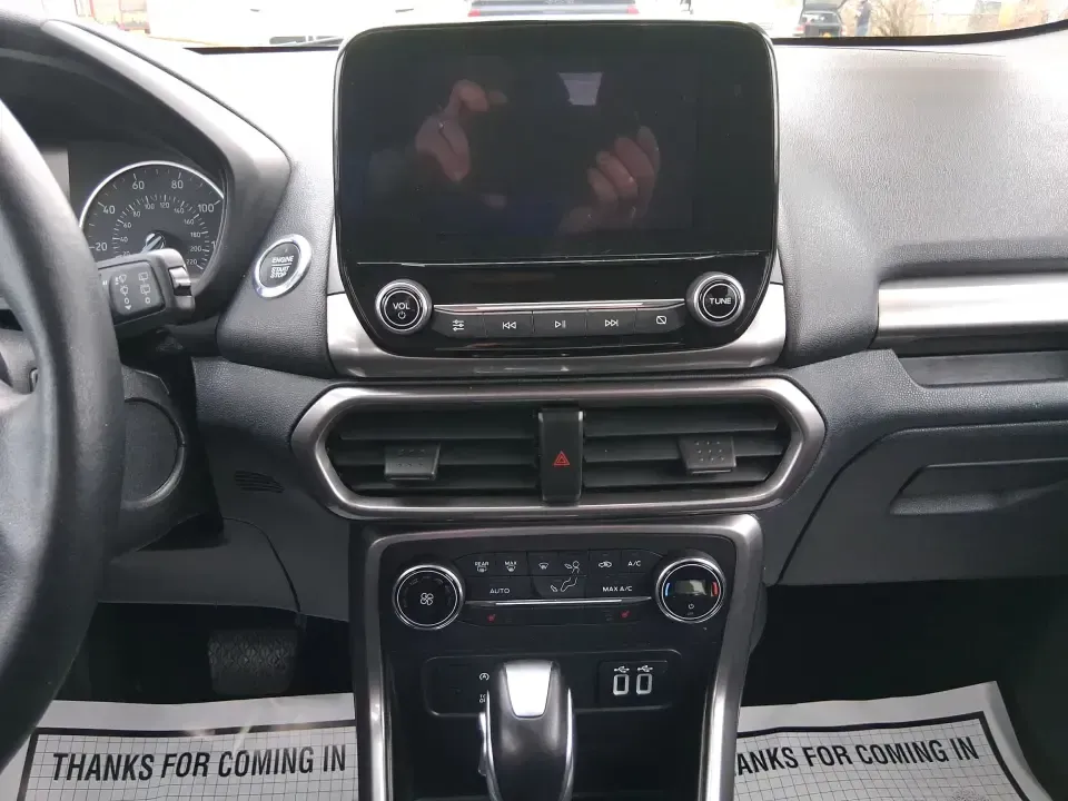 2019 Ford EcoSport SE (MAJ6S3GL7KC) with an 2L I-4 gasoline direct injection engine, 6A transmission, located at 1951 S Dayton Lakeview Rd., New Carlisle, OH, 45344, (937) 908-9800, 39.890999, -84.050255 - Weekend getaways to Caesar Creek, daily commutes down US35, and quick errands around Greene County feel easier in a compact SUV that's sized for real life. This **2019 Ford EcoSport SE** is the kind of do-it-all crossover that fits tight parking spots in downtown Xenia, still has room for groceries - Photo#12