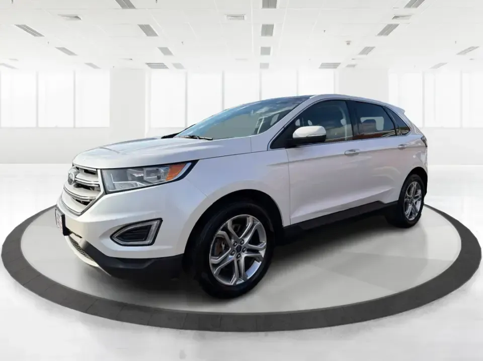 2017 Ford Edge Titanium (2FMPK4K87HB) with an 3.5L V6 DOHC 24V engine, 6A transmission, located at 401 Woodman Dr, Riverside, OH, 45431, (937) 908-9800, 39.760899, -84.123421 - Pack up the family, load the cargo area, and point the hood toward your next weekend getaway-this 2017 Ford Edge Titanium is the kind of SUV that makes everyday life in Xenia easier and road trips across Ohio more comfortable. With confident AWD capability, a strong 3.5L V6, and premium Titanium ame - Photo#8
