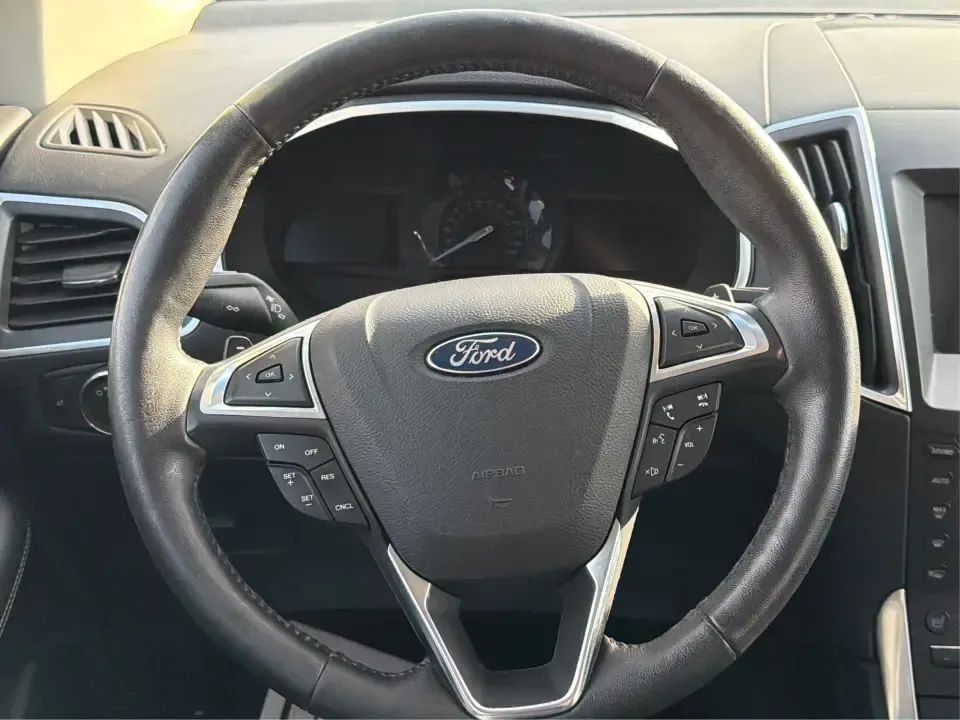 2017 Ford Edge Titanium AWD (2FMPK4K87HB) with an 3.5L V6 DOHC 24V engine, 6A transmission, located at 8750 N County Rd 25A, Piqua, OH, 45356, (937) 908-9800, 40.164391, -84.232513 - Pack up the crew, cue the playlist, and point the nose toward I75-this 2017 Ford Edge Titanium AWD is built for real life in west-central Ohio, whether you're juggling school drop-offs, commuting to Dayton, or planning a weekend escape to the Miami Valley. With confident all-wheel drive, a comfortab- Photo#16