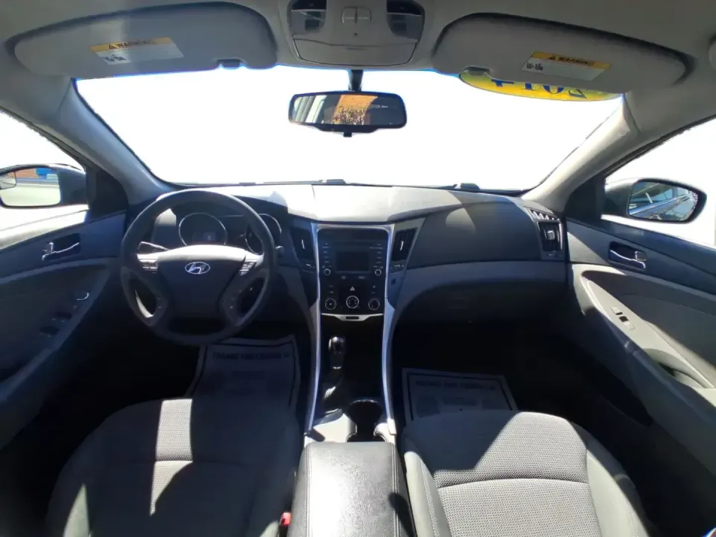 2014 Hyundai Sonata GLS (5NPEB4AC3EH) with an 2.4L I-4 gasoline direct injection engine, 6-Speed Automatic transmission, located at 1951 S Dayton Lakeview Rd., New Carlisle, OH, 45344, (937) 908-9800, 39.890999, -84.050255 - Need a dependable sedan for the daily drive to Wright-Patterson AFB, a comfortable commuter for I675 and Route 35, or an easygoing road-trip partner for weekends at Carillon Historical Park or the National Museum of the U.S. Air Force? This 2014 Hyundai Sonata GLS is built for real life in the Miami - Photo#20