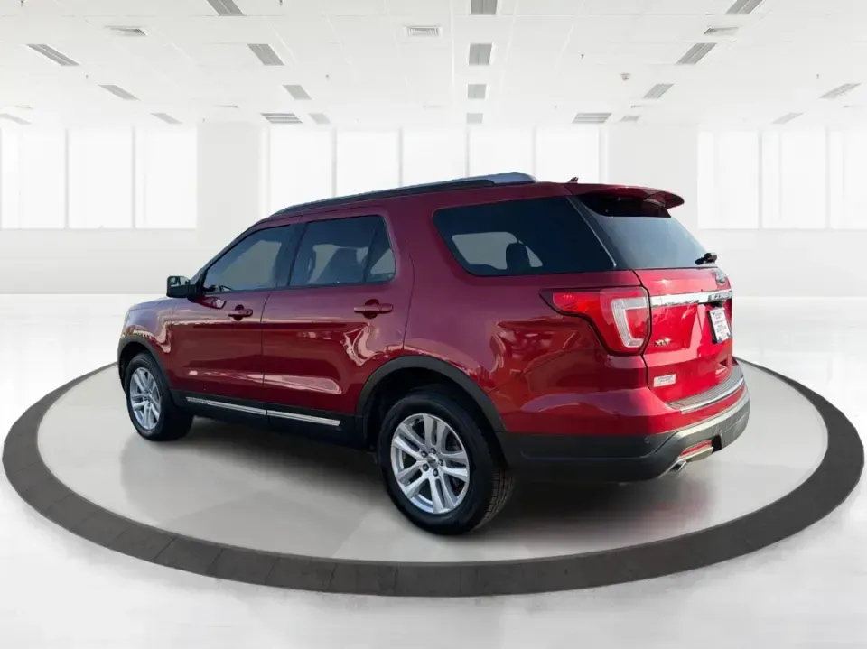 2018 Ford Explorer XLT (1FM5K8D87JG) with an EcoBoost 2.3L I-4 gasoline direct injection engine, 6A transmission, located at 8750 N County Rd 25A, Piqua, OH, 45356, (937) 908-9800, 40.164391, -84.232513 - Whether you're hauling the family to practice, commuting up I-75, or packing up for a weekend at Indian Lake, this 2018 Ford Explorer XLT is built for real-life Ohio schedules. With confident 4WD/AWD traction, three-row flexibility, and turbocharged EcoBoost power, it's a smart SUV for drivers who w - Photo#4