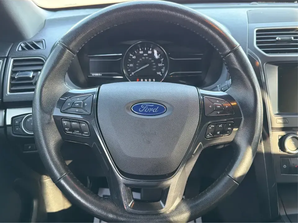 2018 Ford Explorer XLT (1FM5K8D87JG) with an EcoBoost 2.3L I-4 gasoline direct injection engine, 6A transmission, located at 8750 N County Rd 25A, Piqua, OH, 45356, (937) 908-9800, 40.164391, -84.232513 - Whether you're hauling the family to practice, commuting up I-75, or packing up for a weekend at Indian Lake, this 2018 Ford Explorer XLT is built for real-life Ohio schedules. With confident 4WD/AWD traction, three-row flexibility, and turbocharged EcoBoost power, it's a smart SUV for drivers who w - Photo#16
