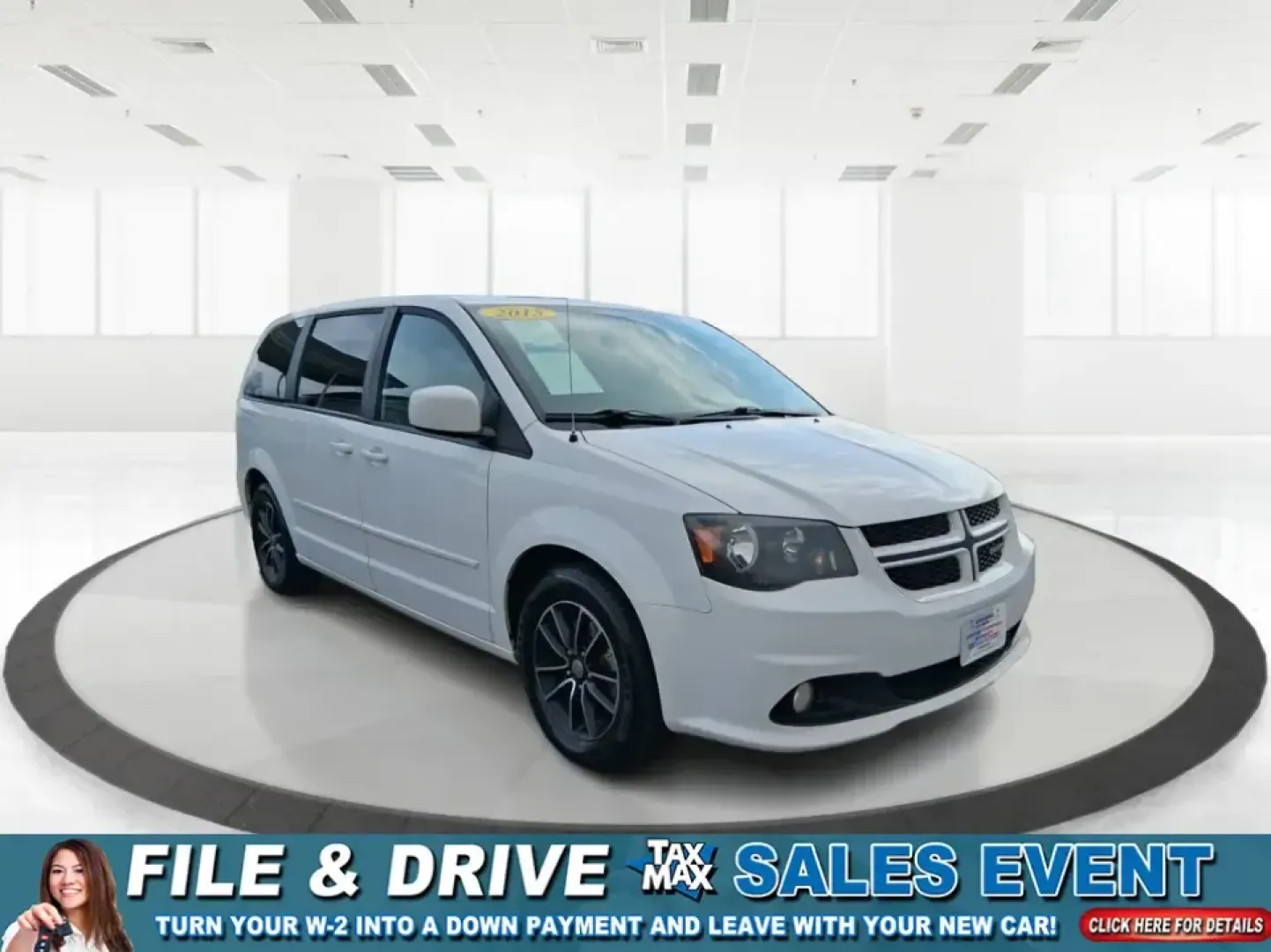 2015 Dodge Grand Caravan R/T (2C4RDGEG8FR) with an 3.6L V-6 DOHC engine, 6-Speed Automatic transmission, located at 8750 N County Rd 25A, Piqua, OH, 45356, (937) 908-9800, 40.164391, -84.232513 - Load up the kids, the cooler, and the weekend plans-this 2015 Dodge Grand Caravan R/T is built for real life in West Central Ohio, whether you're running the school drop-off line, commuting up I75, or heading out for a road-trip to Indian Lake. With family-friendly space, smart comfort features, and - Photo#0