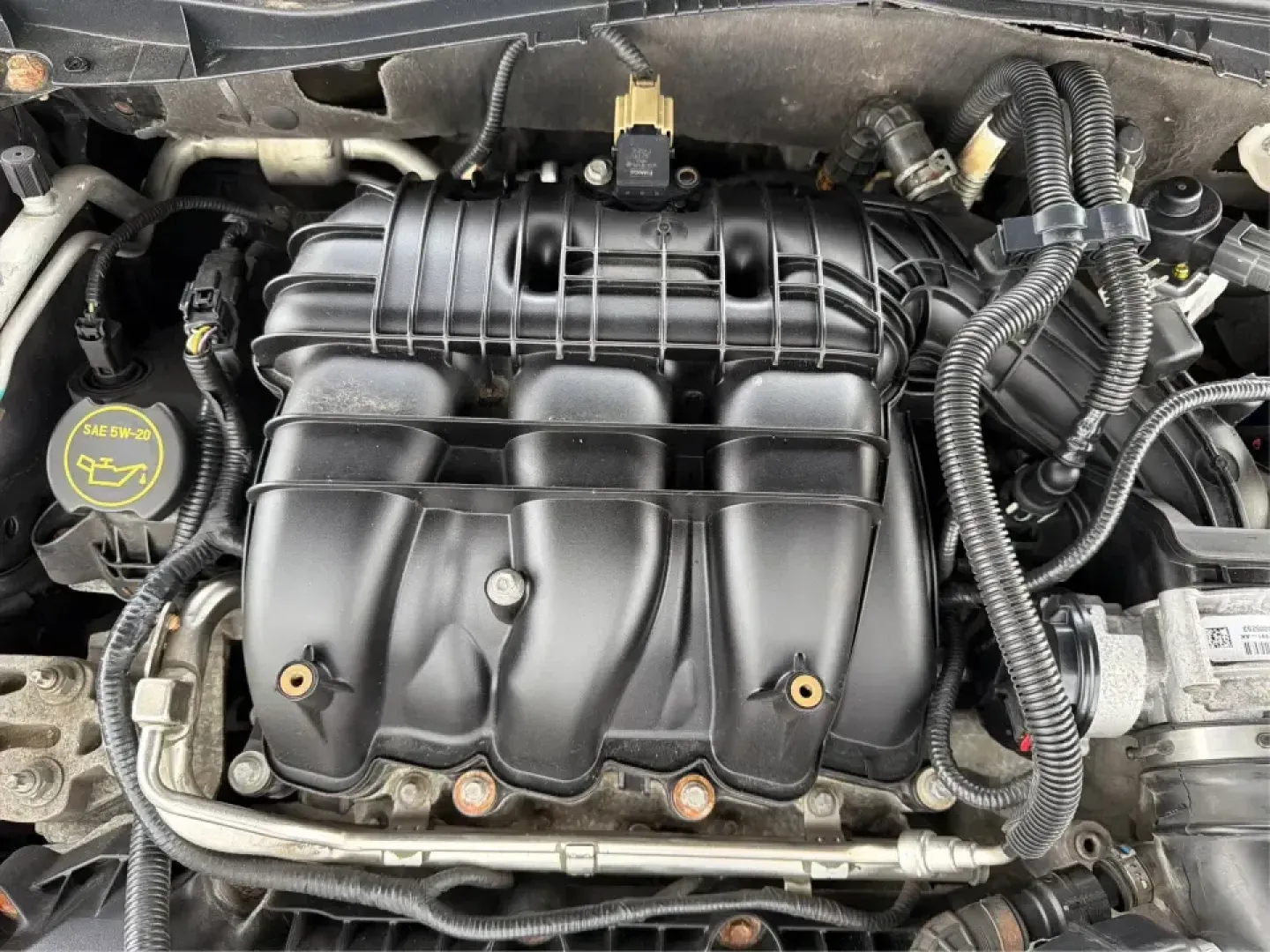 2012 Ford Fusion SEL (3FAHP0JG7CR) with an 3.0L V6 DOHC 24V engine, located at 1099 N County Rd 25A, Troy, OH, 45373, (937) 908-9800, 40.057079, -84.212883 - Need a dependable sedan that can handle the weekday commute to Dayton, quick runs up I75, and comfortable weekend drives through Miami County without draining your budget? This 2012 Ford Fusion SEL is a smart, real-world choice for drivers who want a smooth ride, confident power, and everyday practi - Photo#11