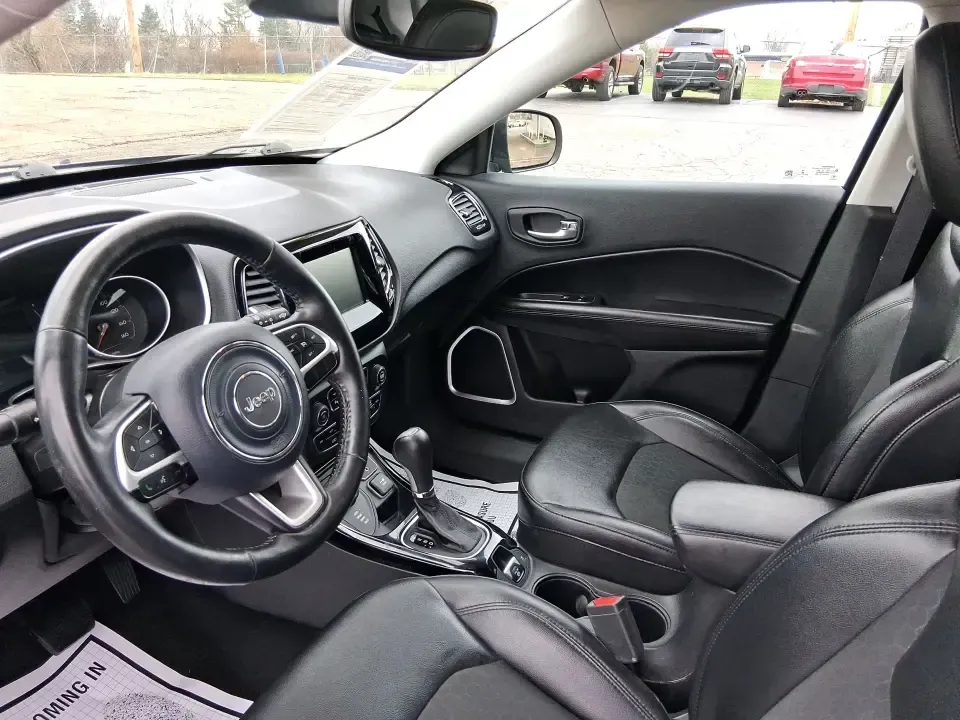 2019 Jeep Compass Altitude 4x4 (3C4NJDBB2KT) with an Tigershark MultiAir 2.4L I-4 variable valve contro engine, located at 4508 South Dixie Dr, Moraine, OH, 45439, (937) 908-9800, 39.689976, -84.218452 - Whether you're planning weekend trips to Caesar Creek, tackling snowy Dayton-area mornings, or just want a confident daily driver for I-75 and SR-725, this 2019 Jeep Compass Altitude 4x4 is built for real life in Southwest Ohio. With its SUV versatility, sure-footed 4x4 capability, and a comfortable - Photo#9