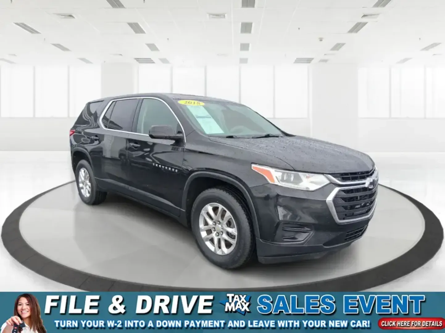 2018 Chevrolet Traverse LS (1GNERFKW3JJ) with an 3.6L V-6 gasoline direct injection engine, 9A transmission, located at 1184 Kauffman Ave, Fairborn, OH, 45324, (937) 908-9800, 39.807072, -84.030914 - Ready for the real world-school drop-offs, long commutes to Wright-Patterson AFB, and weekend road trips out toward Yellow Springs-this 2018 Chevrolet Traverse LS is the kind of three-row SUV that makes busy life easier. With confident space for people and gear, a smooth ride for I675/I70 driving, a - Photo#0