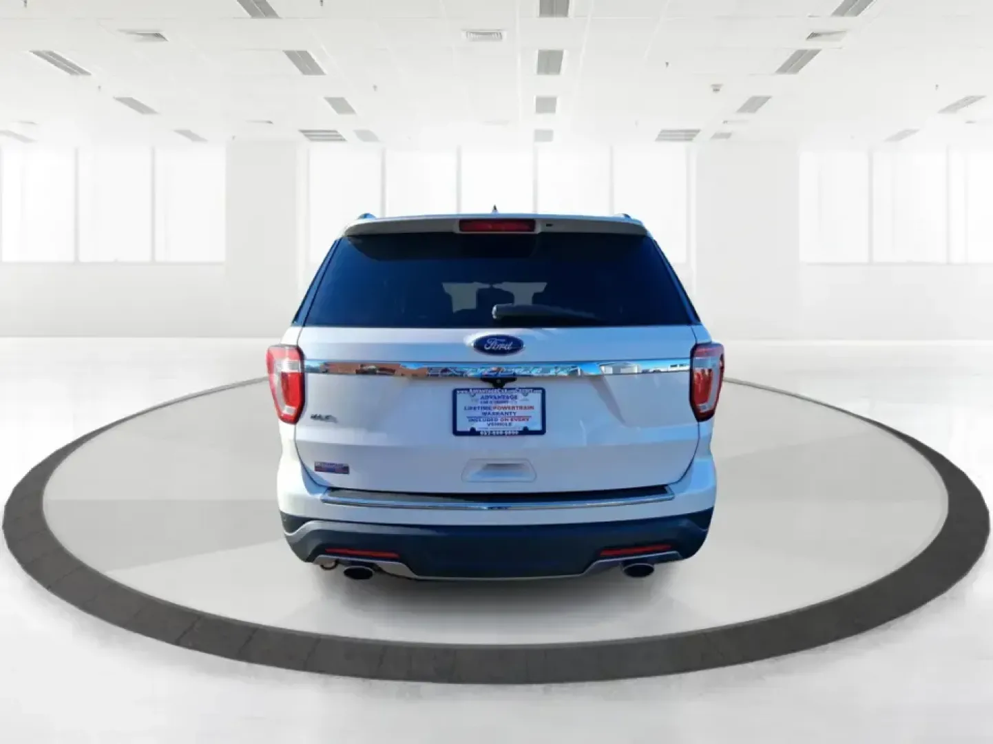 2018 Ford Explorer XLT (1FM5K7D80JG) with an EcoBoost 2.3L I-4 gasoline direct injection engine, 6A transmission, located at 1099 N County Rd 25A, Troy, OH, 45373, (937) 908-9800, 40.057079, -84.212883 - Pack up the kids, cue up your favorite playlist, and point the hood toward a weekend getaway-this 2018 Ford Explorer XLT is the kind of SUV that fits real life in Troy, Ohio. Whether you're shuttling to practice, commuting up I75, or planning a day trip to Charleston Falls Preserve, the Explorer's r - Photo#3