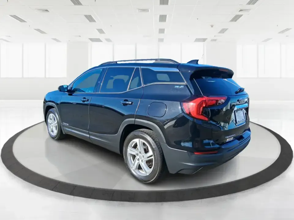 2018 GMC Terrain SLE (3GKALMEV3JL) with an 1.4L L4 DOHC 16V TURBO engine, 6A transmission, located at 1184 Kauffman Ave, Fairborn, OH, 45324, (937) 908-9800, 39.807072, -84.030914 - Need one SUV that can handle the weekday commute, the school drop-off line, and a spontaneous weekend escape to John Bryan State Park? This 2018 GMC Terrain SLE is built for real life in Fairborn-easy to park, comfortable for long drives, and versatile enough for groceries, gear, and everything in b - Photo#4