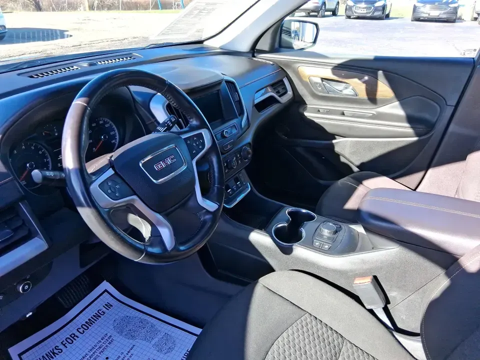 2018 GMC Terrain SLE (3GKALMEV3JL) with an 1.4L L4 DOHC 16V TURBO engine, 6A transmission, located at 1184 Kauffman Ave, Fairborn, OH, 45324, (937) 908-9800, 39.807072, -84.030914 - Need one SUV that can handle the weekday commute, the school drop-off line, and a spontaneous weekend escape to John Bryan State Park? This 2018 GMC Terrain SLE is built for real life in Fairborn-easy to park, comfortable for long drives, and versatile enough for groceries, gear, and everything in b - Photo#9