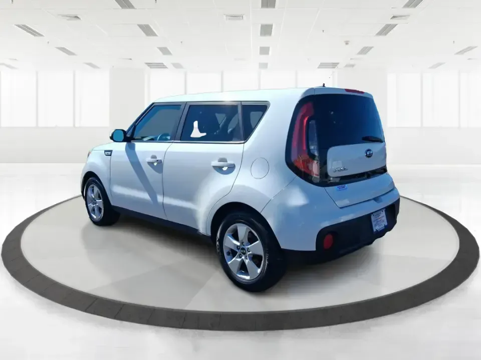 2019 Kia Soul Base (KNDJN2A20K7) with an 1.6L L4 DOHC 16V engine, 6M transmission, located at 1230 East Main St, Xenia, OH, 45385, (937) 908-9800, 39.688026, -83.910172 - Need a smart, easy-to-park ride for the daily commute down South Dixie Drive, quick errands near the Dayton Mall, or weekend drives out toward Carillon Historical Park? This 2019 Kia Soul Base in bright White is a practical, city-friendly wagon that fits real life in Moraine, Ohio-roomy enough for g - Photo#4