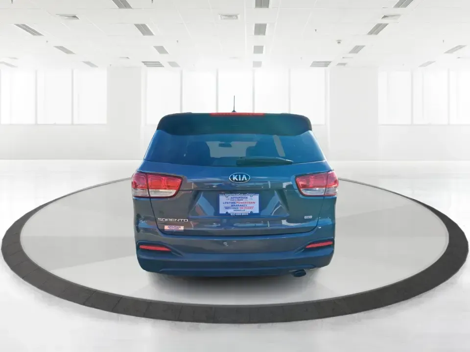 2017 Kia Sorento 2.4L LX (5XYPGDA36HG) with an 2.4L I-4 gasoline direct injection engine, 6A transmission, located at 1099 N County Rd 25A, Troy, OH, 45373, (937) 908-9800, 40.057079, -84.212883 - Picture your next weekend: groceries loaded, kids (or friends) comfortable in the back, and you're heading out of Troy for a quick getaway-maybe a stroll through downtown near the Miami River, a stop by Hobart Arena for an event, or an easy cruise up I75 toward Dayton. This 2017 Kia Sorento 2.4L LX - Photo#3