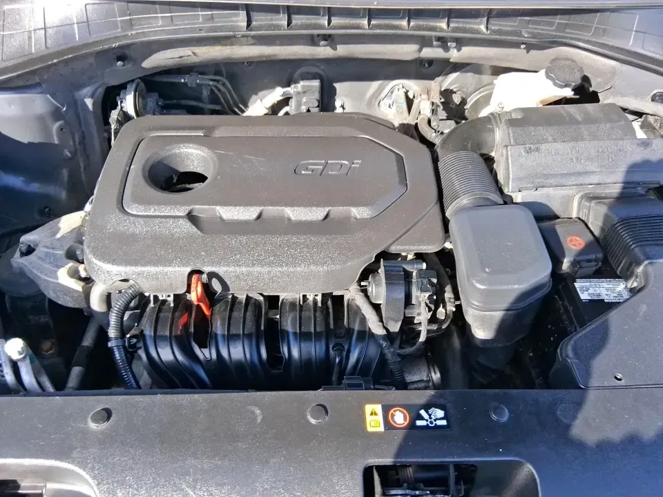 2017 Kia Sorento 2.4L LX (5XYPGDA36HG) with an 2.4L I-4 gasoline direct injection engine, 6A transmission, located at 1099 N County Rd 25A, Troy, OH, 45373, (937) 908-9800, 40.057079, -84.212883 - Picture your next weekend: groceries loaded, kids (or friends) comfortable in the back, and you're heading out of Troy for a quick getaway-maybe a stroll through downtown near the Miami River, a stop by Hobart Arena for an event, or an easy cruise up I75 toward Dayton. This 2017 Kia Sorento 2.4L LX - Photo#11