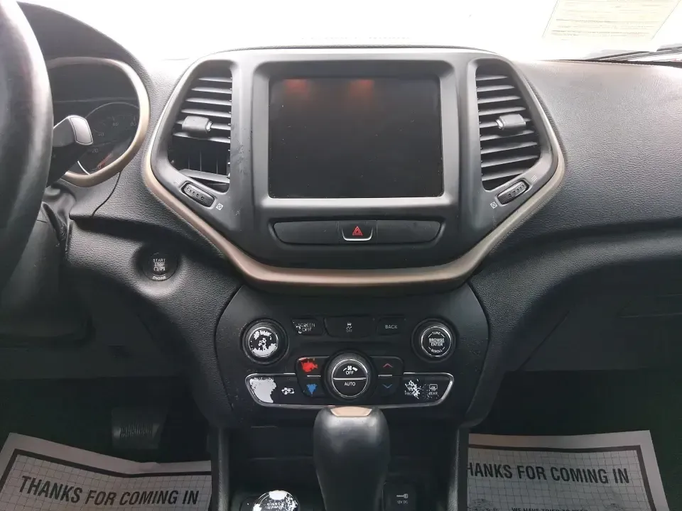 2015 Jeep Cherokee Limited (1C4PJMDBXFW) with an 2.4L L4 DOHC 16V engine, 9-Speed Automatic transmission, located at 8750 N County Rd 25A, Piqua, OH, 45356, (937) 908-9800, 40.164391, -84.232513 - Need one vehicle that can handle the weekday grind and still feel ready for a last-minute getaway? This 2015 Jeep Cherokee Limited 4WD in Brilliant Black Crystal Pearlcoat is built for Riverside life-comfortable for daily commutes, confident in Ohio weather, and versatile enough for road trips, socc - Photo#13