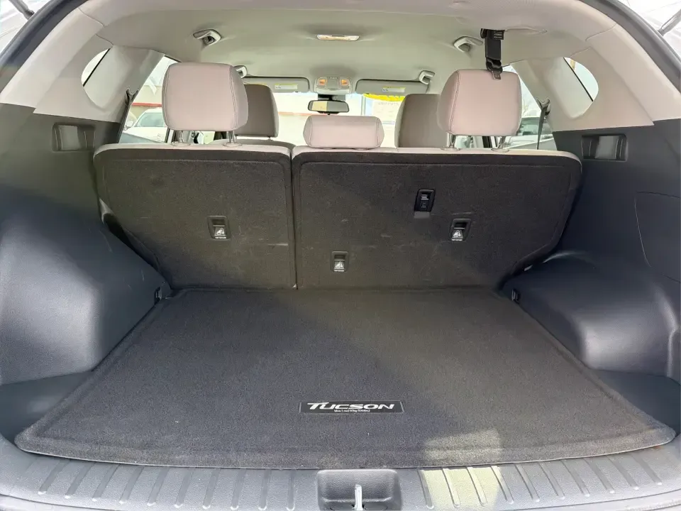 2019 Hyundai Tucson Value (KM8J33A41KU) with an Nu 2L I-4 gasoline direct injection engine, 6A transmission, located at 8750 N County Rd 25A, Piqua, OH, 45356, (937) 908-9800, 40.164391, -84.232513 - Picture your next Ohio weekend: loading up the cooler, tossing sports gear in the back, and cruising from Piqua to a family cookout or a quick getaway-without stressing about space, comfort, or the road ahead. This **2019 Hyundai Tucson Value** in **White Pearl** is the kind of compact SUV that fits - Photo#12