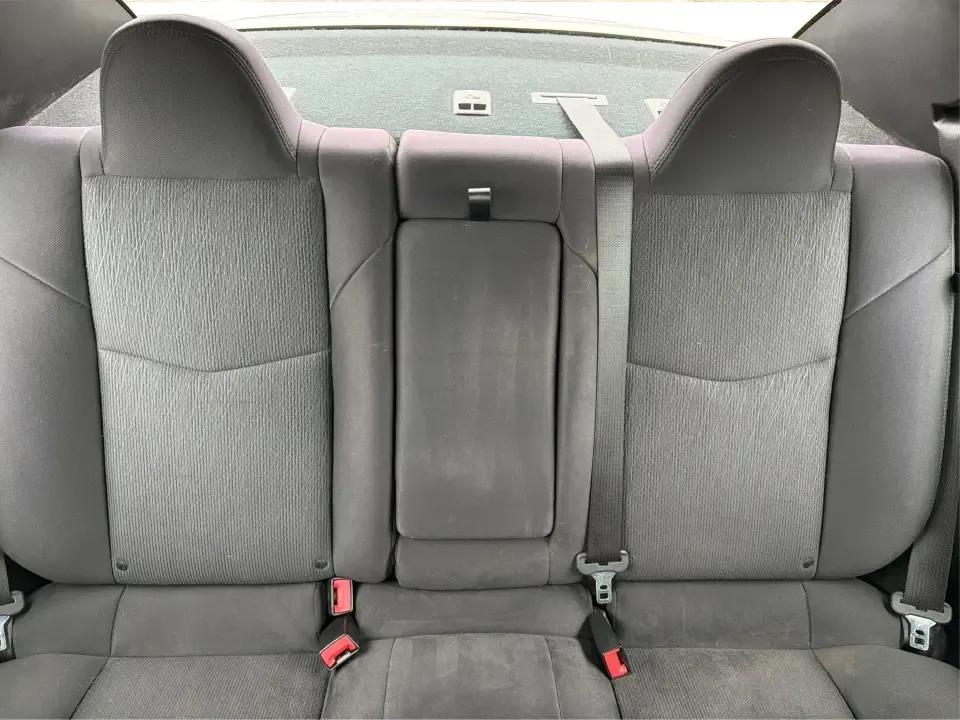 2013 Chrysler 200 Touring (1C3CCBBG4DN) with an 3.6L V6 DOHC 24V FFV engine, 6-Speed Automatic transmission, located at 4508 South Dixie Dr, Moraine, OH, 45439, (937) 908-9800, 39.689976, -84.218452 - 2013 Chrysler 200 Touring - Photo#14