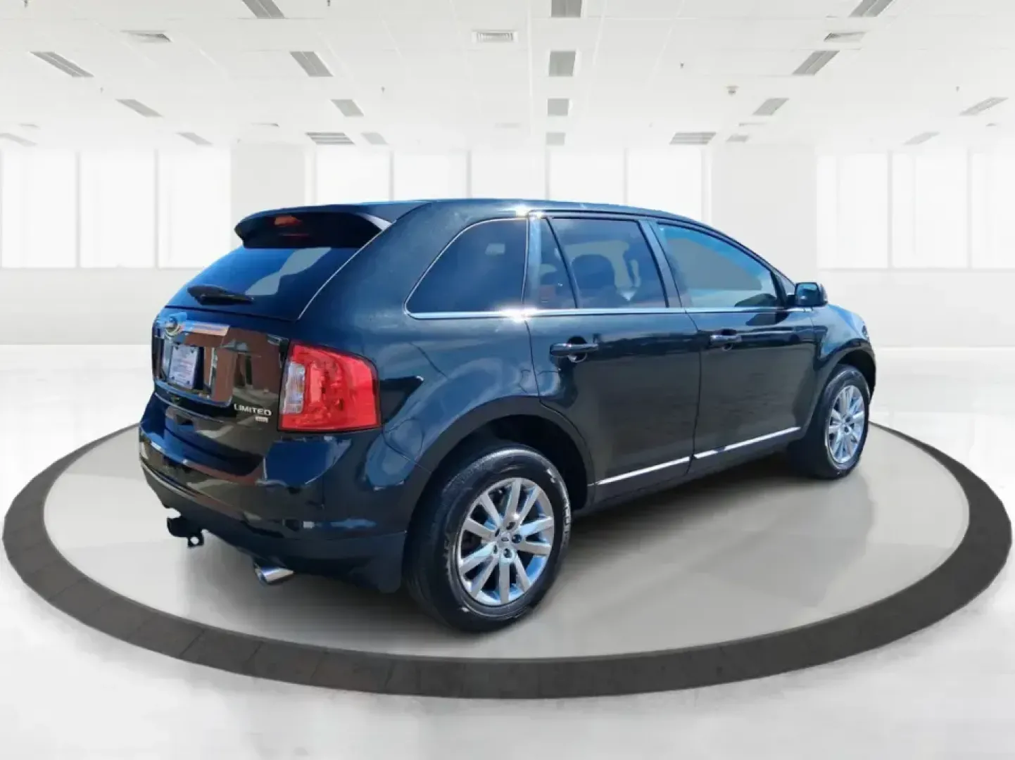 2014 Ford Edge Limited (2FMDK4KC1EB) with an 3.5L V-6 DOHC engine, 6-Speed Automatic transmission, located at 1099 N County Rd 25A, Troy, OH, 45373, (937) 908-9800, 40.057079, -84.212883 - Need an SUV that can handle Ohio's changing weather, keep everyone comfortable on school runs, and still feel upscale on date night or weekend getaways? This 2014 Ford Edge Limited in Tuxedo Black Metallic is built for real life in Troy-whether you're commuting down I75, running errands along N Coun - Photo#2