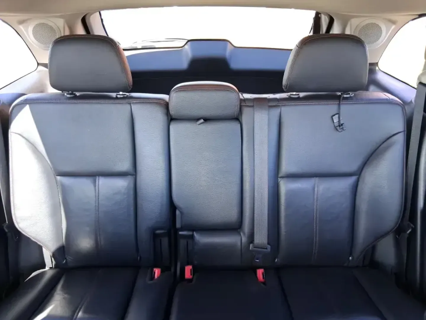 2014 Ford Edge Limited (2FMDK4KC1EB) with an 3.5L V-6 DOHC engine, 6-Speed Automatic transmission, located at 1099 N County Rd 25A, Troy, OH, 45373, (937) 908-9800, 40.057079, -84.212883 - Need an SUV that can handle Ohio's changing weather, keep everyone comfortable on school runs, and still feel upscale on date night or weekend getaways? This 2014 Ford Edge Limited in Tuxedo Black Metallic is built for real life in Troy-whether you're commuting down I75, running errands along N Coun - Photo#14