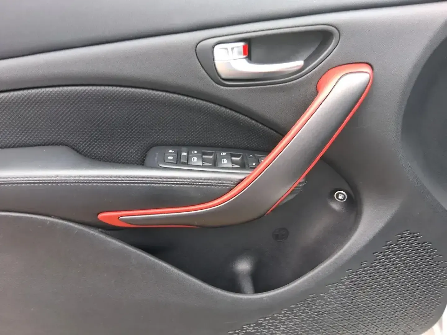 2014 Dodge Dart GT (1C3CDFEB0ED) with an MultiAir 2.4L I-4 variable valve control engine, located at 8750 N County Rd 25A, Piqua, OH, 45356, (937) 908-9800, 40.164391, -84.232513 - Need a smart, sporty commuter that feels upscale for daily runs between Moraine and downtown Dayton, yet still has the comfort for weekend getaways to Carillon Historical Park or a Reds day trip? This 2014 Dodge Dart GT in Bright White Clearcoat is the kind of sedan that fits real life-easy to park,- Photo#19