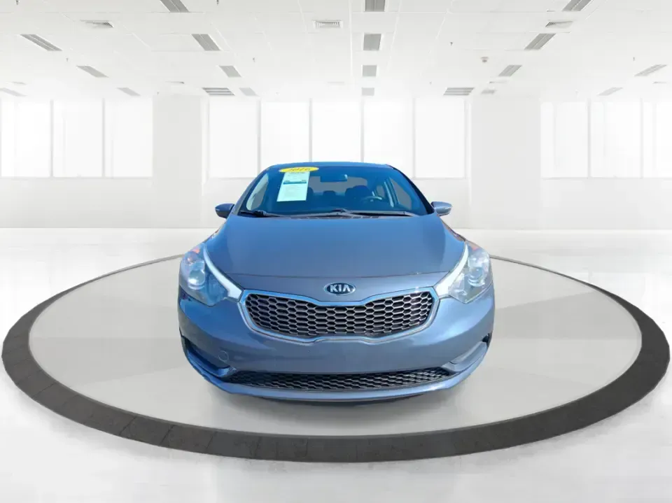 2016 Kia Forte LX (KNAFX4A63G5) with an 1.8L I-4 DOHC engine, 6-Speed Automatic transmission, located at 1951 S Dayton Lakeview Rd., New Carlisle, OH, 45344, (937) 908-9800, 39.890999, -84.050255 - Need a dependable commuter that still feels comfortable for weekend plans around the Miami Valley? This **2016 Kia Forte LX** in **Steel Blue Metallic** is a smart, budget-friendly sedan that fits real life in **Fairborn, Ohio**-whether you're driving to Wright-Patterson AFB, heading to class, or cr - Photo#7