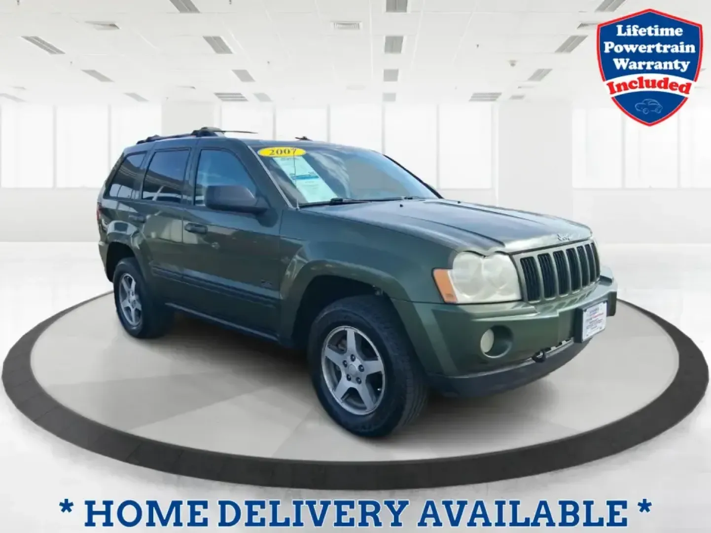2007 Jeep Grand Cherokee Laredo (1J8GR48K47C) with an 3.7L V6 SOHC 12V engine, 5-Speed Automatic Overdrive transmission, located at 1951 S Dayton Lakeview Rd., New Carlisle, OH, 45344, (937) 908-9800, 39.890999, -84.050255 - Weekend getaways to the trails, winter commutes on slick Ohio roads, and family errands across town all get easier when you're in a capable SUV with true 4WD confidence. This **2007 Jeep Grand Cherokee Laredo** is built for drivers who want classic Jeep utility without giving up everyday comfort-ide - Photo#0