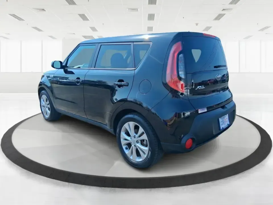 2015 Kia Soul + (KNDJP3A56F7) with an 2L I-4 gasoline direct injection engine, 6-Speed Automatic transmission, located at 880 E. National Road, Vandalia, OH, 45377, (937) 908-9800, 39.891918, -84.183594 - Looking for a reliable, easy-to-park hatchback that fits real life in Vandalia-daily commutes down I75, quick grocery runs near National Rd, and spontaneous weekend trips to the National Museum of the U.S. Air Force? This 2015 Kia Soul + is built for drivers who want versatility, comfort, and smart - Photo#4
