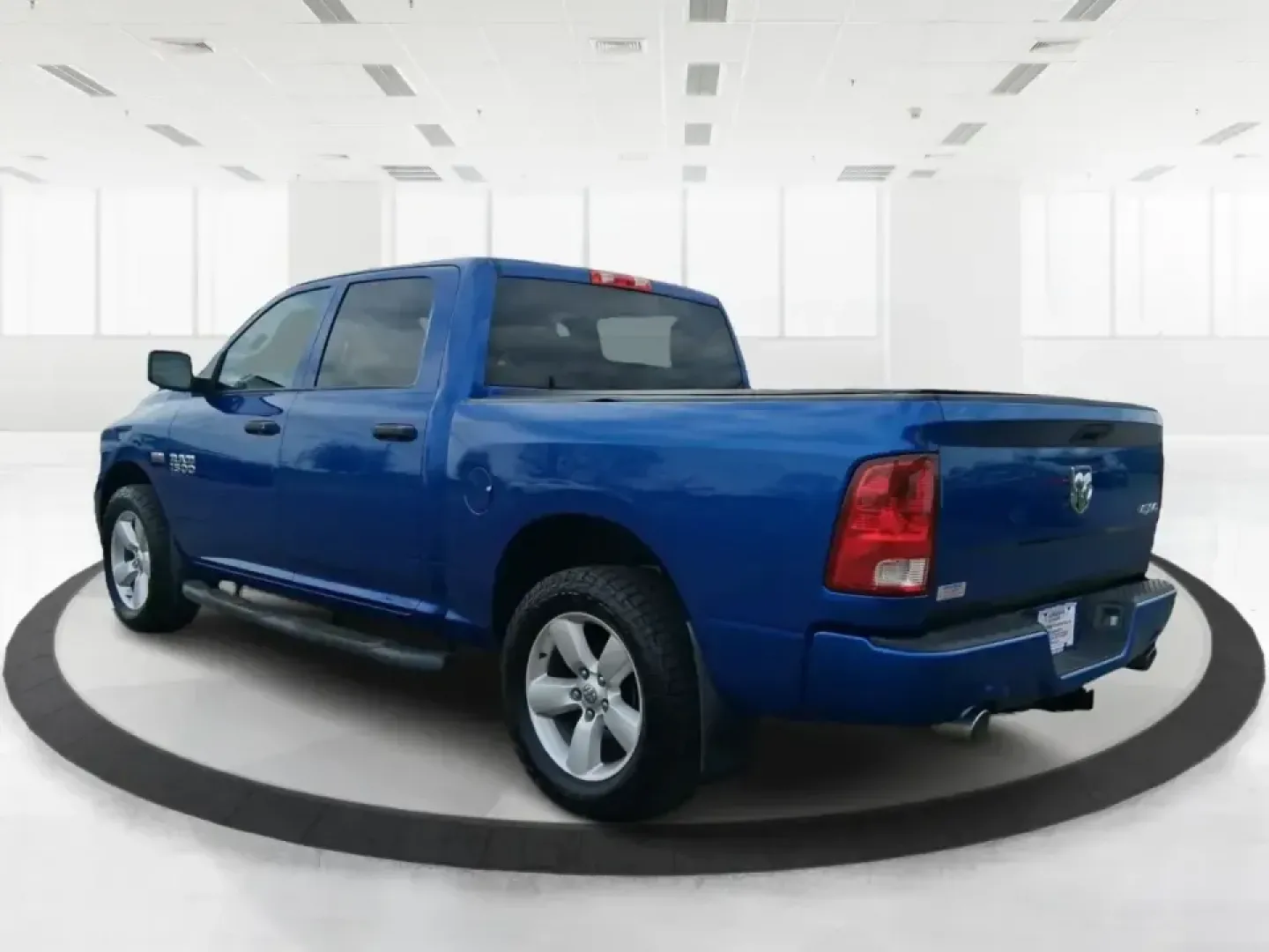 2015 Ram 1500 Express (3C6RR7KT8FG) with an 5.7L V8 OHV 16V engine, 6-Speed Automatic transmission, located at 1099 N County Rd 25A, Troy, OH, 45373, (937) 908-9800, 40.057079, -84.212883 - Need a truck that can handle weekday work, weekend projects, and spur-of-the-moment road trips to Indian Lake without flinching? This 2015 Ram 1500 Express Crew Cab is built for real life in West Central Ohio-comfortable enough for the daily commute, strong enough for towing and hauling, and roomy e - Photo#4