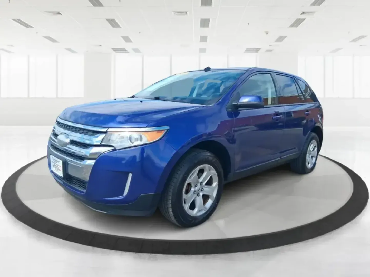2013 Ford Edge SEL (2FMDK4JC3DB) with an 3.5L V-6 DOHC engine, 6-Speed Automatic transmission, located at 1230 East Main St, Xenia, OH, 45385, (937) 908-9800, 39.688026, -83.910172 - Pack up the kids, cue up your favorite playlist, and point the nose toward a weekend getaway-this 2013 Ford Edge SEL is the kind of comfortable, confident SUV that fits real life in Troy, Ohio. Whether you're commuting up SR-25A, running after-school errands near downtown Troy, or loading up for a r - Photo#8