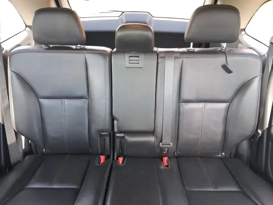 2013 Ford Edge SEL (2FMDK4JC3DB) with an 3.5L V-6 DOHC engine, 6-Speed Automatic transmission, located at 1230 East Main St, Xenia, OH, 45385, (937) 908-9800, 39.688026, -83.910172 - Pack up the kids, cue up your favorite playlist, and point the nose toward a weekend getaway-this 2013 Ford Edge SEL is the kind of comfortable, confident SUV that fits real life in Troy, Ohio. Whether you're commuting up SR-25A, running after-school errands near downtown Troy, or loading up for a r - Photo#14