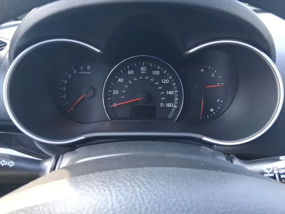 2014 Kia Sorento LX AWD (5XYKTCA65EG) with an 2.4L L4 DOHC 16V engine, 6-Speed Automatic transmission, located at 8750 N County Rd 25A, Piqua, OH, 45356, (937) 908-9800, 40.164391, -84.232513 - Need an SUV that can handle Ohio's changing seasons, school drop-offs, and weekend getaways without feeling like a chore? This **2014 Kia Sorento LX AWD** is built for real-life driving in and around **Piqua, OH**-from rainy commutes on **US-36** to snowy mornings near **I-75**, and family trips out- Photo#15