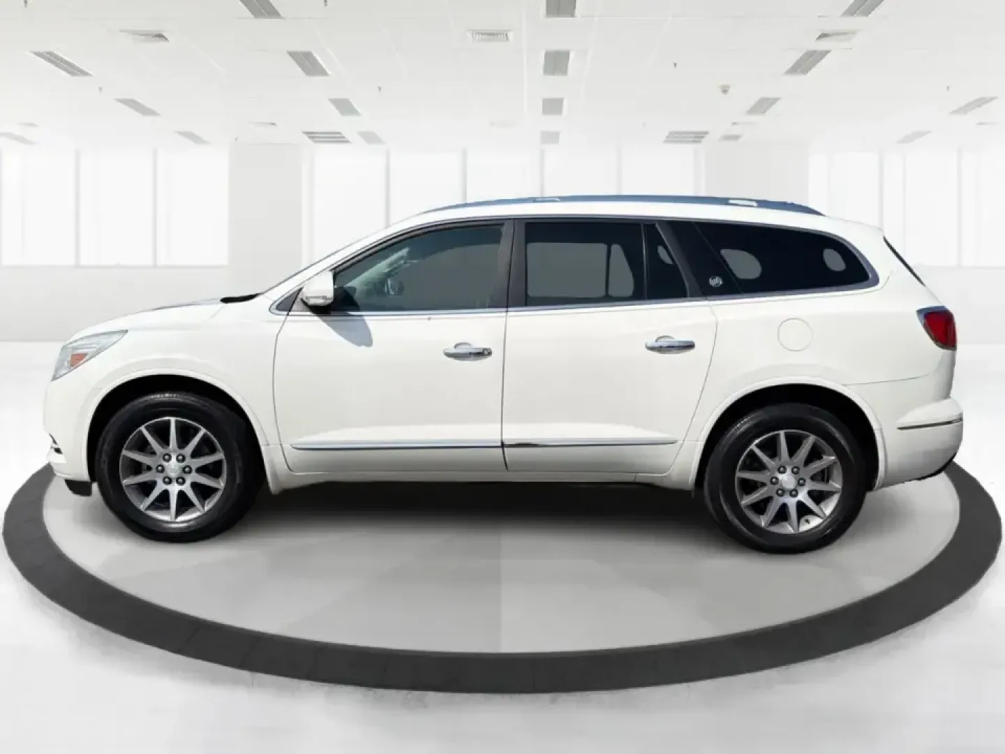 2015 Buick Enclave Leather (5GAKRBKDXFJ) with an 3.6L V-6 gasoline direct injection engine, 6-Speed Automatic Overdrive transmission, located at 1099 N County Rd 25A, Troy, OH, 45373, (937) 908-9800, 40.057079, -84.212883 - Pack up the kids, cue the road-trip playlist, and point your weekend plans toward somewhere fun-this 2015 Buick Enclave Leather in White Opal is built for real life in Troy, Ohio. Whether you're doing the school run, commuting up I75, or heading to the Dayton area for a family day out, the Enclave d - Photo#5