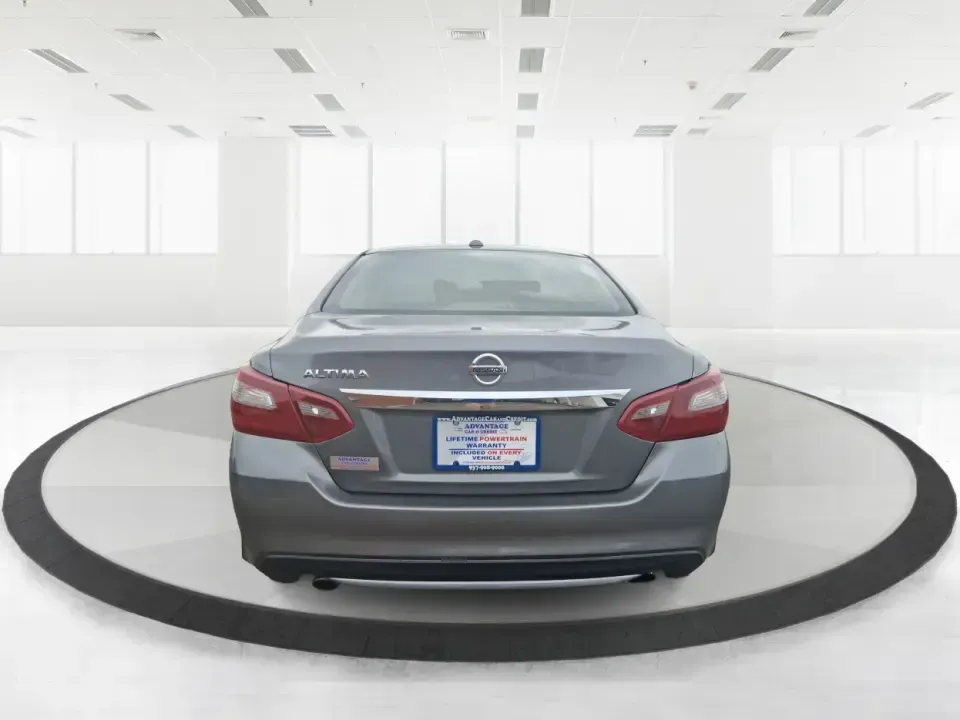 2018 Nissan Altima 2.5 SV (1N4AL3AP0JC) with an 2.5L I-4 DOHC engine, CVT transmission, located at 4508 South Dixie Dr, Moraine, OH, 45439, (937) 908-9800, 39.689976, -84.218452 - Make every mile easier-whether you're tackling a long commute down I75, running kids to practice after school, or planning a weekend day trip to the Miami County Fairgrounds. This 2018 Nissan Altima 2.5 SV in Gun Metallic is the kind of comfortable, efficient sedan that fits real-life schedules in P - Photo#3