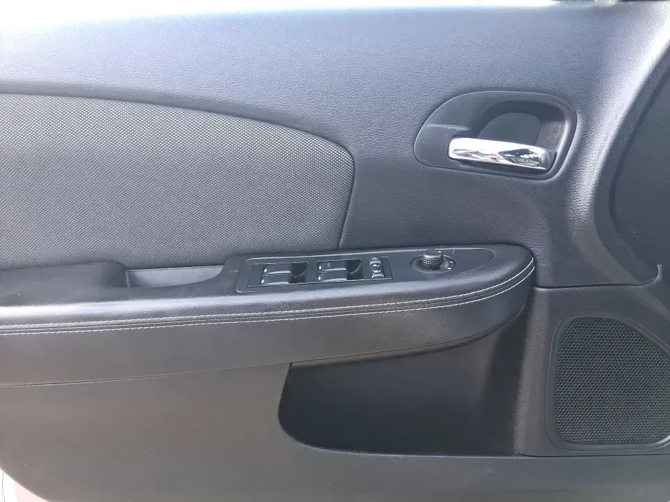 2014 Dodge Avenger SE (1C3CDZAB8EN) with an 2.4L L4 DOHC 16V engine, 4-Speed Automatic transmission, located at 1099 N County Rd 25A, Troy, OH, 45373, (937) 908-9800, 40.057079, -84.212883 - Need a dependable sedan for the daily drive from Troy to Dayton, quick school drop-offs, or comfortable weekend runs up I75? This 2014 Dodge Avenger SE is built for real-life Ohio schedules-easy to park downtown, roomy enough for five, and efficient for commuting along N County Rd 25A, Main Street,- Photo#17