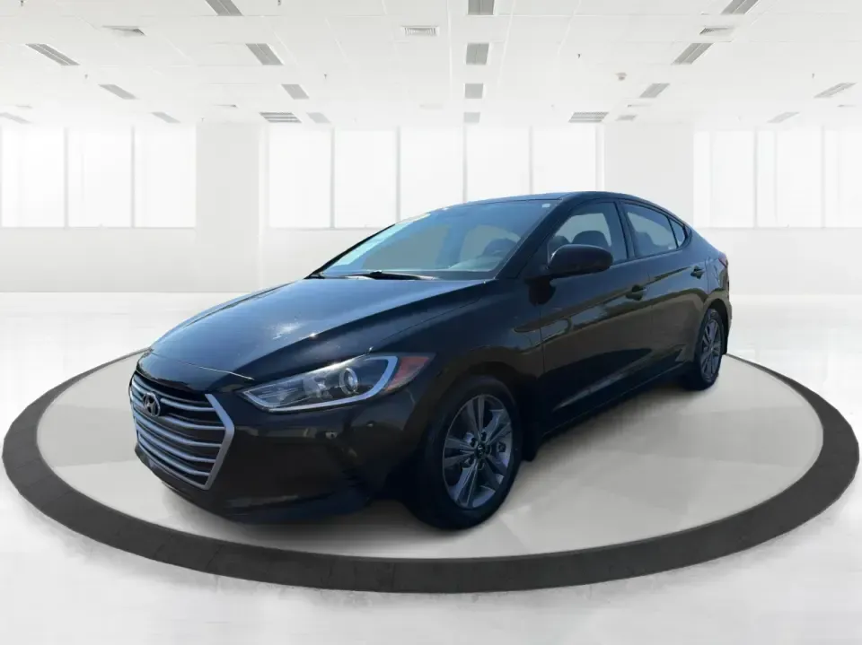 2018 Hyundai Elantra SEL (5NPD84LFXJH) with an Nu 2L I-4 DOHC engine, 6A transmission, located at 880 E. National Road, Vandalia, OH, 45377, (937) 908-9800, 39.891918, -84.183594 - Take the stress out of your daily commute, weekend errands, and road trips around the Miami Valley with this sleek, fuel-friendly **2018 Hyundai Elantra SEL**-a smart sedan for drivers who want dependable transportation, modern comfort, and a payment plan that can fit real life. Whether you're headi - Photo#8