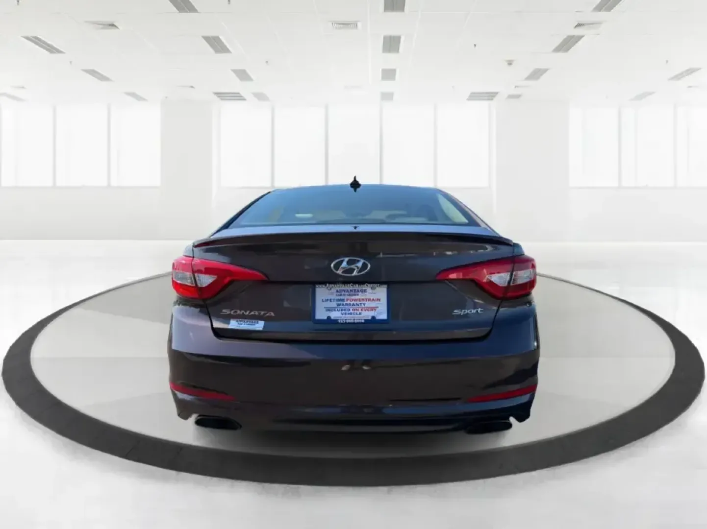 2017 Hyundai Sonata Sport (5NPE34AF8HH) with an 2.4L I-4 gasoline direct injection engine, 6A transmission, located at 8750 N County Rd 25A, Piqua, OH, 45356, (937) 908-9800, 40.164391, -84.232513 - Picture a sedan that makes everyday life easier-smooth for the I75 commute, comfortable for school drop-offs, and efficient enough for weekend runs to downtown Piqua or a quick escape to the parks and trails around Miami County. This 2017 Hyundai Sonata Sport is built for real-world driving: practic - Photo#3