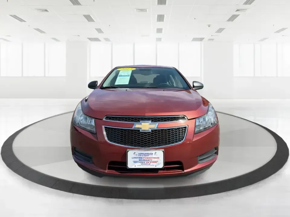 2013 Chevrolet Cruze LS Auto (1G1PA5SG2D7) with an 1.8L L4 DOHC 16V engine, 6-Speed Automatic transmission, located at 1099 N County Rd 25A, Troy, OH, 45373, (937) 908-9800, 40.057079, -84.212883 - Need a dependable commuter that sips fuel, fits five, and still feels comfortable for weekend errands and quick road trips? This **2013 Chevrolet Cruze LS Auto** is a smart pick for busy schedules in and around **Troy, Ohio**, whether you're heading down **I-75**, cruising **SR-55**, or making the d- Photo#7