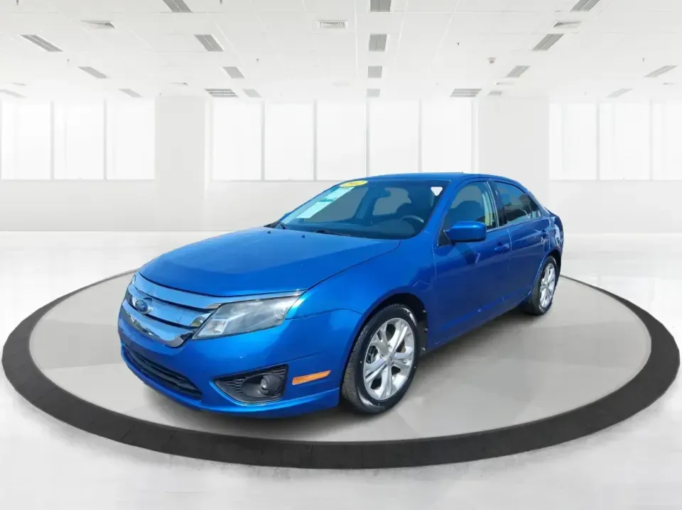 2012 Ford Fusion SE (3FAHP0HAXCR) with an 2.5L L4 DOHC 16V engine, located at 401 Woodman Dr, Riverside, OH, 45431, (937) 908-9800, 39.760899, -84.123421 - Need a dependable sedan that makes everyday life easier-whether you're commuting down I-75 to Dayton, running errands around Troy, or planning a weekend drive past the Miami River and downtown's shops and festivals? This 2012 Ford Fusion SE in Blue Flame Metallic is a smart, comfortable choice for b - Photo#8