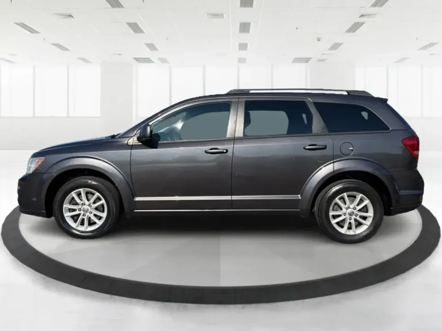 2016 Dodge Journey SXT (3C4PDCBG4GT) with an 3.6L V6 DOHC 24V engine, 4-Speed Automatic transmission, located at 8750 N County Rd 25A, Piqua, OH, 45356, (937) 908-9800, 40.164391, -84.232513 - Pack up the kids, load the snacks, and point the GPS toward your next weekend getaway-this 2016 Dodge Journey SXT is the kind of SUV that fits real life in West Central Ohio. Whether you're juggling school drop-offs, commuting up I75, or planning a day trip to Charleston Falls Preserve, the Journey - Photo#5