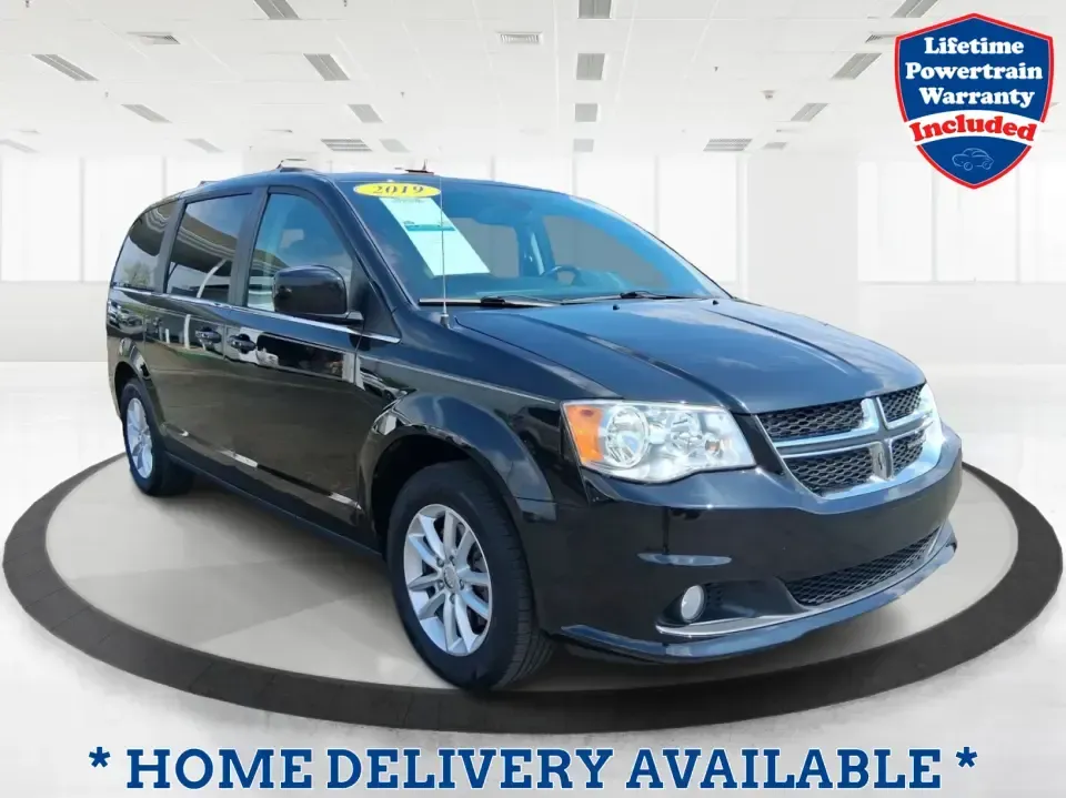 2019 Dodge Grand Caravan SXT (2C4RDGCG0KR) with an Pentastar 3.6L V-6 DOHC engine, 6A transmission, located at 880 E. National Road, Vandalia, OH, 45377, (937) 908-9800, 39.891918, -84.183594 - Load up the kids, the groceries, the sports gear, and still have room for a weekend road trip-this 2019 Dodge Grand Caravan SXT is built for real life in Vandalia. If your days include school drop-offs, long commutes down I-75, or quick runs along E. National Road, this spacious passenger van delive - Photo#0