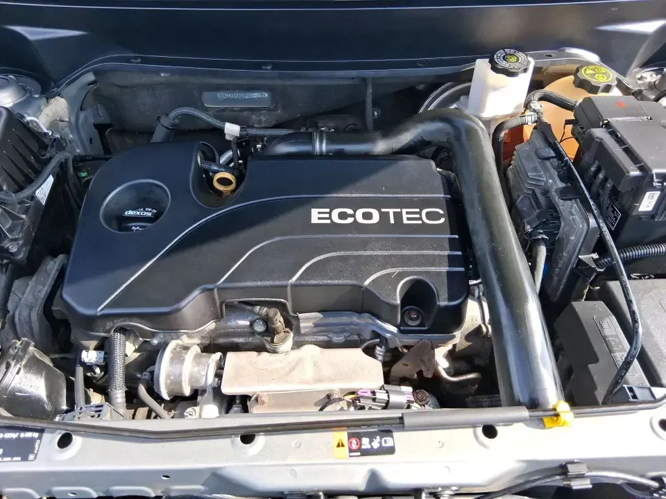 2018 Chevrolet Equinox LT (3GNAXSEV7JS) with an 1.5L I-4 gasoline direct injection engine, 6A transmission, located at 880 E. National Road, Vandalia, OH, 45377, (937) 908-9800, 39.891918, -84.183594 - Picture your next week: school drop-offs, a long commute up I-75, a grocery run through Vandalia, and a weekend escape to Taylorsville MetroPark-all handled in one comfortable, confidence-inspiring SUV. This 2018 Chevrolet Equinox LT in Nightfall Gray Metallic is built for real life, giving busy fam - Photo#11