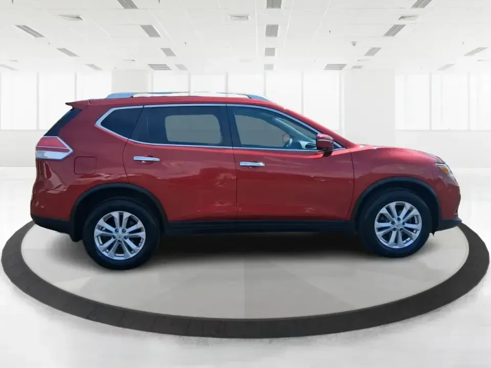 2015 Nissan Rogue SV (KNMAT2MV8FP) with an 2.5L I-4 DOHC engine, Continuously Variable Transmission transmission, located at 880 E. National Road, Vandalia, OH, 45377, (937) 908-9800, 39.891918, -84.183594 - Pack up the kids, load the cooler, and point the SUV toward your next weekend escape-this Cayenne Red 2015 Nissan Rogue SV is the kind of do-it-all crossover that fits real life in Vandalia, from school drop-offs and grocery runs to road trips up I75. With confident 4WD/AWD traction, a comfortable c - Photo#1
