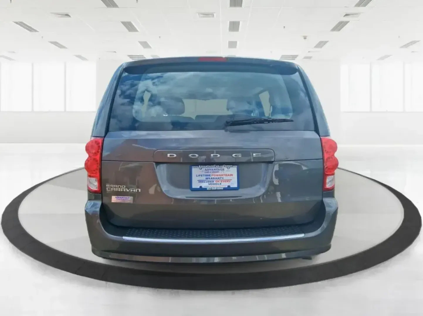 2015 Dodge Grand Caravan American Value Pkg (2C4RDGBG3FR) with an 3.6L V-6 DOHC engine, 6-Speed Automatic transmission, located at 4508 South Dixie Dr, Moraine, OH, 45439, (937) 908-9800, 39.689976, -84.218452 - Road trips to Caesar Creek, school drop-offs through Kettering, and everyday errands up and down South Dixie Drive feel a lot easier when you've got a spacious minivan that's built for real life. This **2015 Dodge Grand Caravan American Value Pkg** is a practical, family-focused van that fits busy s - Photo#3
