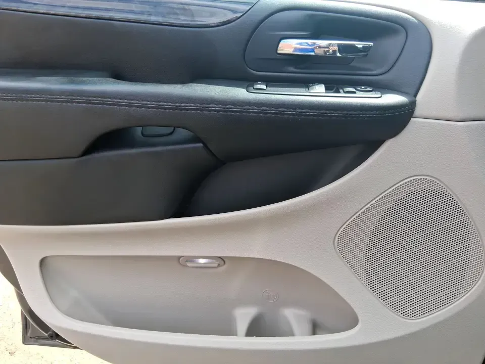 2015 Dodge Grand Caravan American Value Pkg (2C4RDGBG3FR) with an 3.6L V-6 DOHC engine, 6-Speed Automatic transmission, located at 4508 South Dixie Dr, Moraine, OH, 45439, (937) 908-9800, 39.689976, -84.218452 - Road trips to Caesar Creek, school drop-offs through Kettering, and everyday errands up and down South Dixie Drive feel a lot easier when you've got a spacious minivan that's built for real life. This **2015 Dodge Grand Caravan American Value Pkg** is a practical, family-focused van that fits busy s - Photo#18