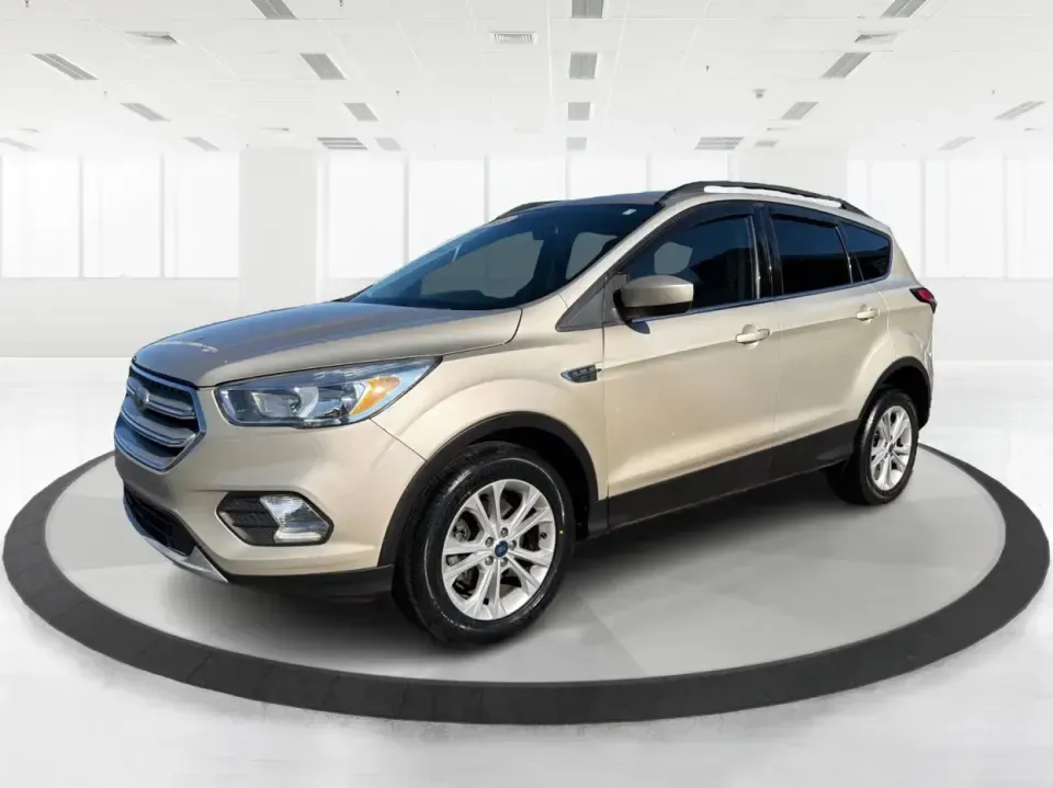 2018 Ford Escape SE (1FMCU0GD6JU) with an 1.5L L4 DOHC 16V engine, 6A transmission, located at 4508 South Dixie Dr, Moraine, OH, 45439, (937) 908-9800, 39.689976, -84.218452 - Pack up the kids, load the groceries, or point the nose toward a weekend getaway-this 2018 Ford Escape SE is the kind of compact SUV that fits real life in Moraine. With a comfortable cabin, smart tech, and easy-to-park size, it's ideal for long commutes up I75, quick errands along South Dixie Dr, o - Photo#8