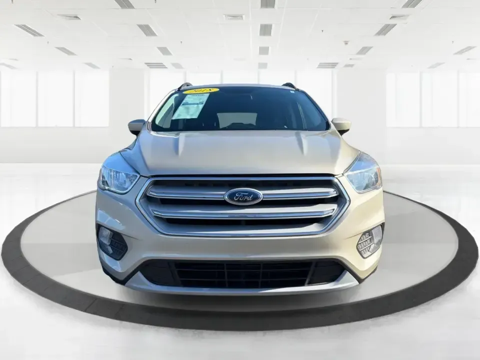 2018 Ford Escape SE FWD (1FMCU0GD6JU) with an 1.5L L4 DOHC 16V engine, 6A transmission, located at 1099 N County Rd 25A, Troy, OH, 45373, (937) 908-9800, 40.057079, -84.212883 - Weekday commute down I75, school drop-offs, and spontaneous weekend getaways to Charleston Falls Preserve all get easier in a compact SUV that fits real life. This 2018 Ford Escape SE FWD is a smart pick for Troy, Ohio drivers who want SUV versatility without the bulk-easy to park near downtown Troy- Photo#7