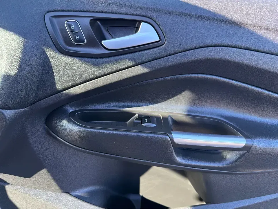 2018 Ford Escape SE FWD (1FMCU0GD6JU) with an 1.5L L4 DOHC 16V engine, 6A transmission, located at 1099 N County Rd 25A, Troy, OH, 45373, (937) 908-9800, 40.057079, -84.212883 - Weekday commute down I75, school drop-offs, and spontaneous weekend getaways to Charleston Falls Preserve all get easier in a compact SUV that fits real life. This 2018 Ford Escape SE FWD is a smart pick for Troy, Ohio drivers who want SUV versatility without the bulk-easy to park near downtown Troy- Photo#20