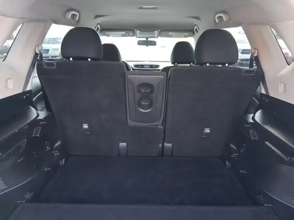 2018 Nissan Rogue S (KNMAT2MV3JP) with an 2.5L I-4 DOHC engine, CVT transmission, located at 1099 N County Rd 25A, Troy, OH, 45373, (937) 908-9800, 40.057079, -84.212883 - Pack up the family for a weekend at Miami County Park, tackle a snowy morning commute up I75, or load up groceries after an afternoon in historic downtown Troy-this 2018 Nissan Rogue S is the kind of SUV that fits real life in Troy, Ohio. With confident AWD capability and practical comfort, it's ide - Photo#12