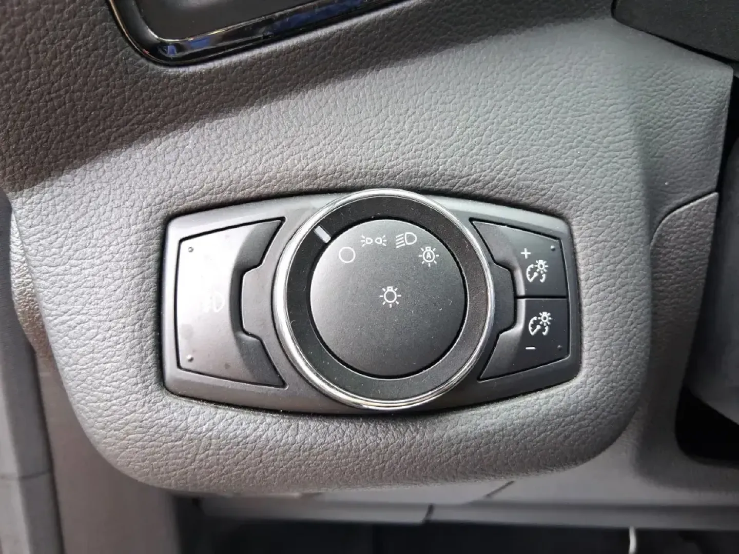 2014 Ford Escape Titanium (1FMCU9J99EU) with an 2.0L L4 DOHC 16V engine, 6-Speed Automatic transmission, located at 1099 N County Rd 25A, Troy, OH, 45373, (937) 908-9800, 40.057079, -84.212883 - Need one SUV that can handle an Ohio winter commute, school drop-offs, and a spontaneous weekend road trip to Hocking Hills without feeling like a compromise? This 2014 Ford Escape Titanium 4WD in sleek Tuxedo Black is built for real life in Troy-comfortable for long drives, confident in bad weather - Photo#17